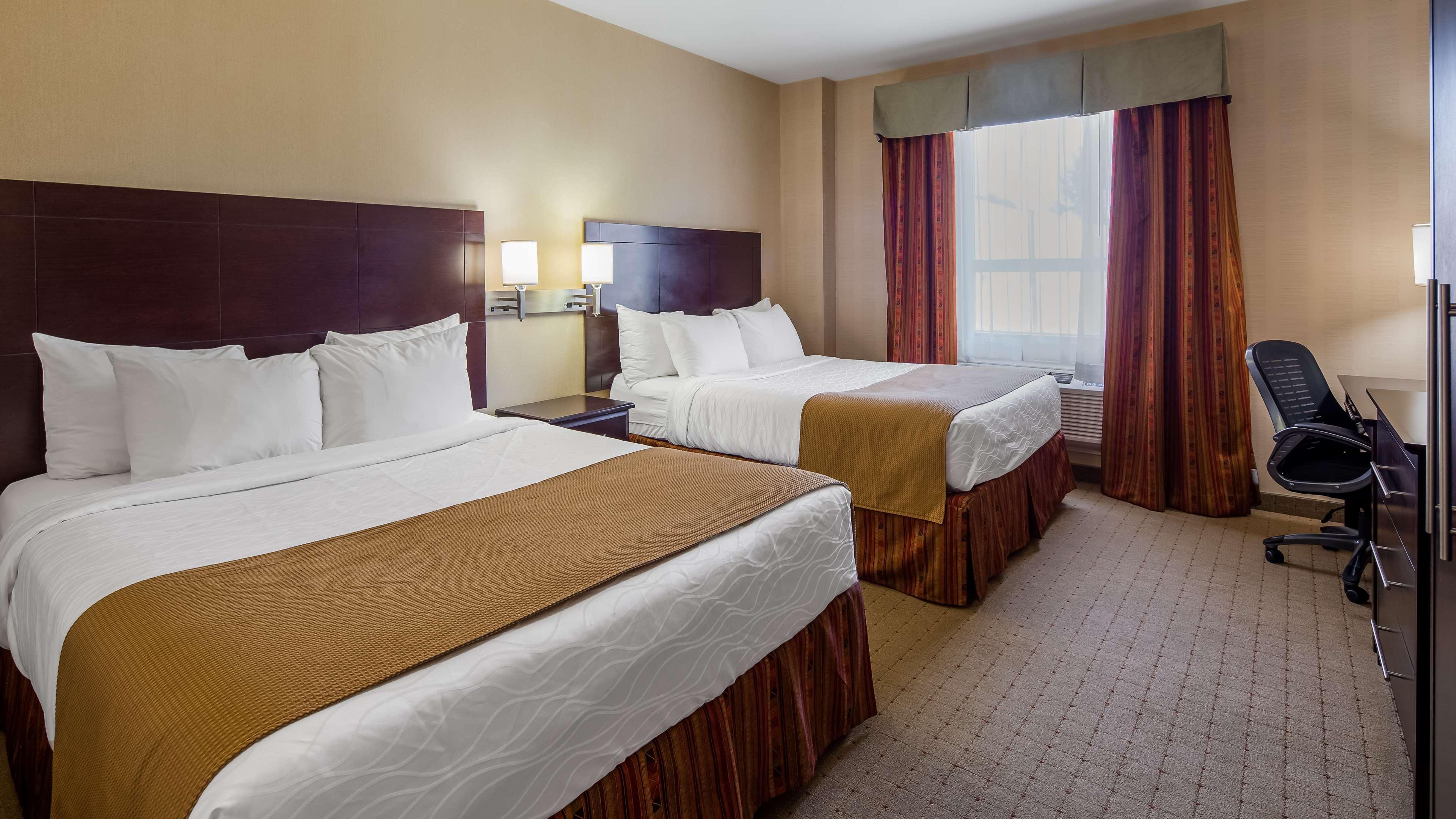 Best Western Plus Bowmanville Buitenkant foto