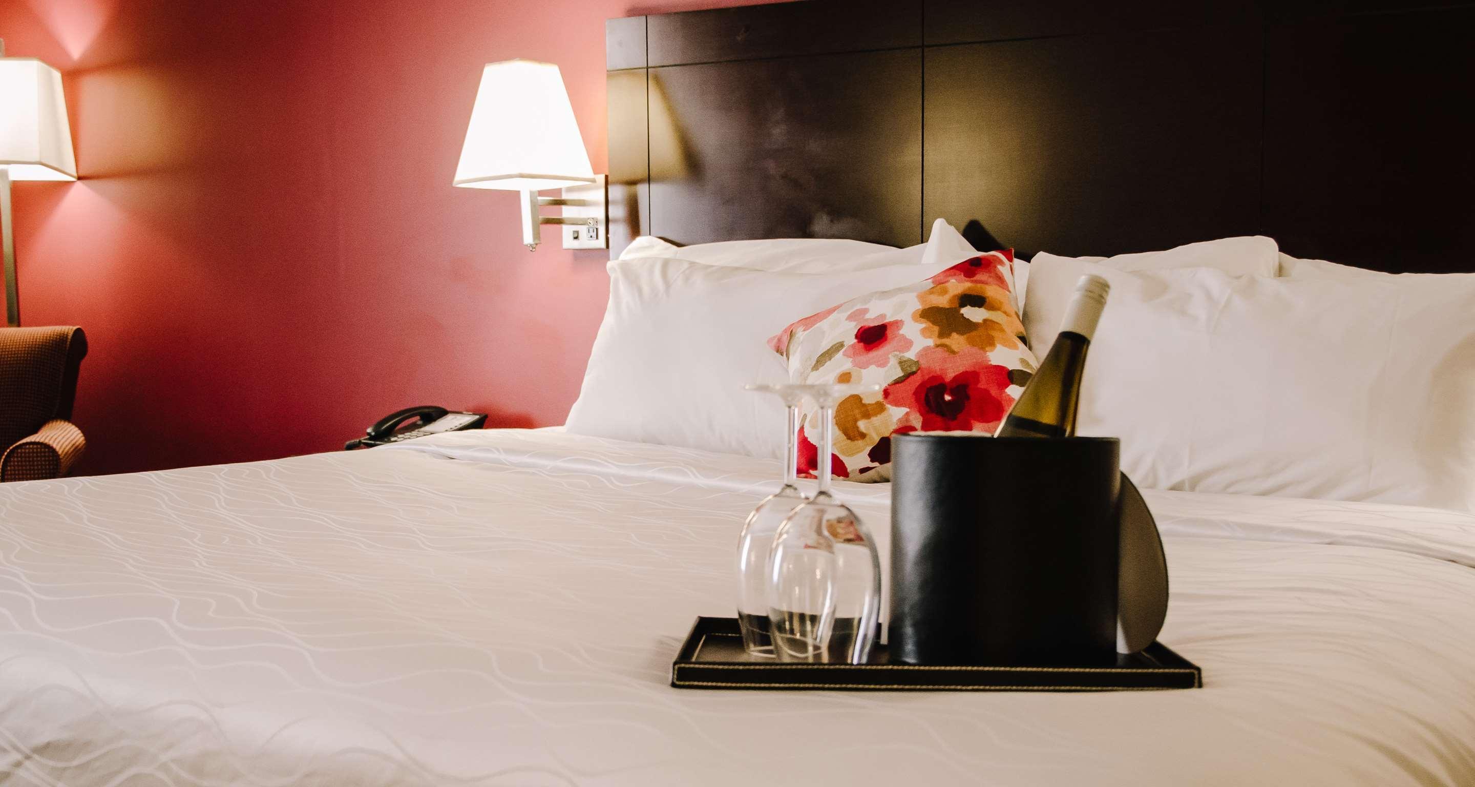 Best Western Plus Bowmanville Buitenkant foto
