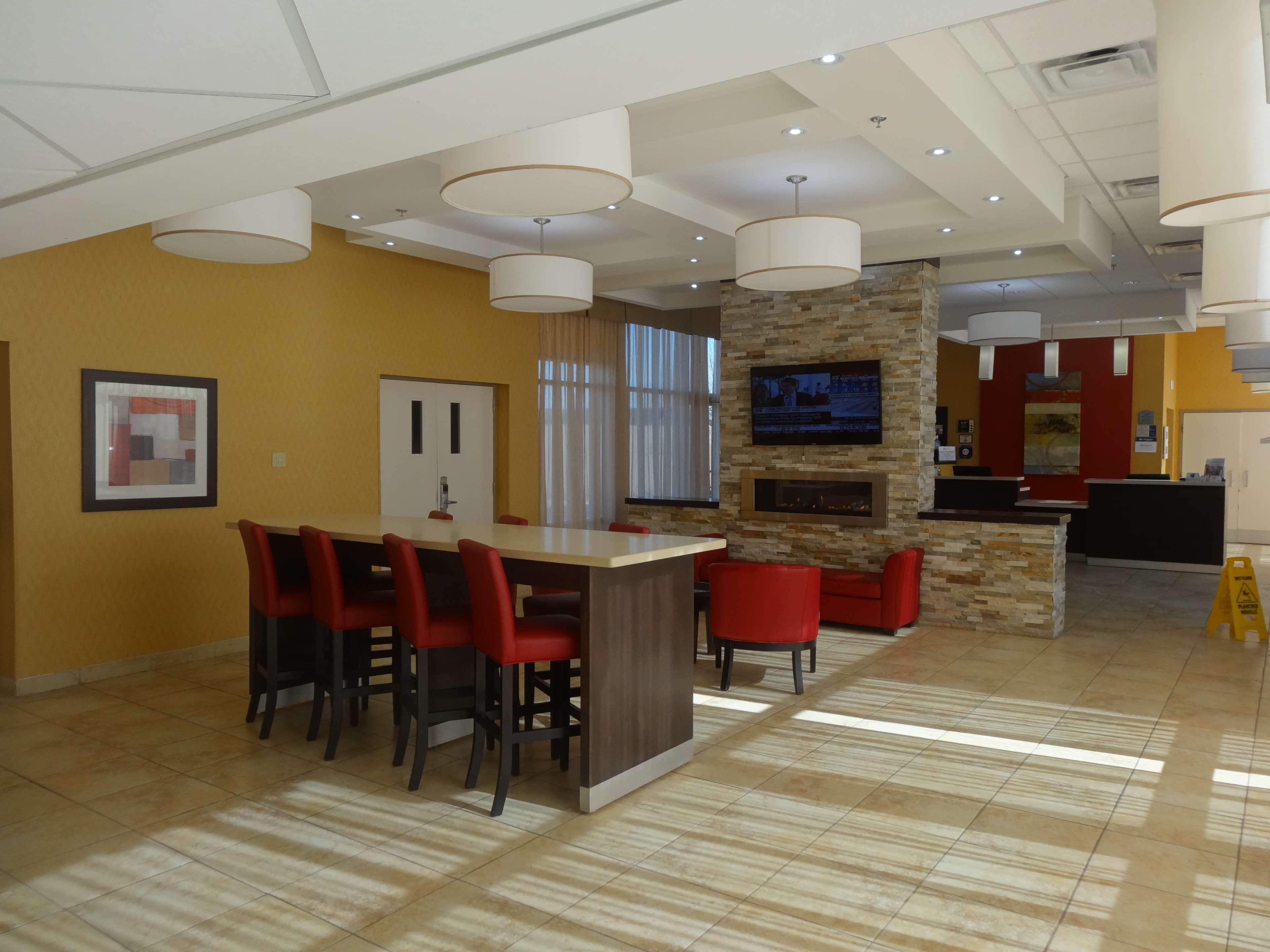 Best Western Plus Bowmanville Buitenkant foto