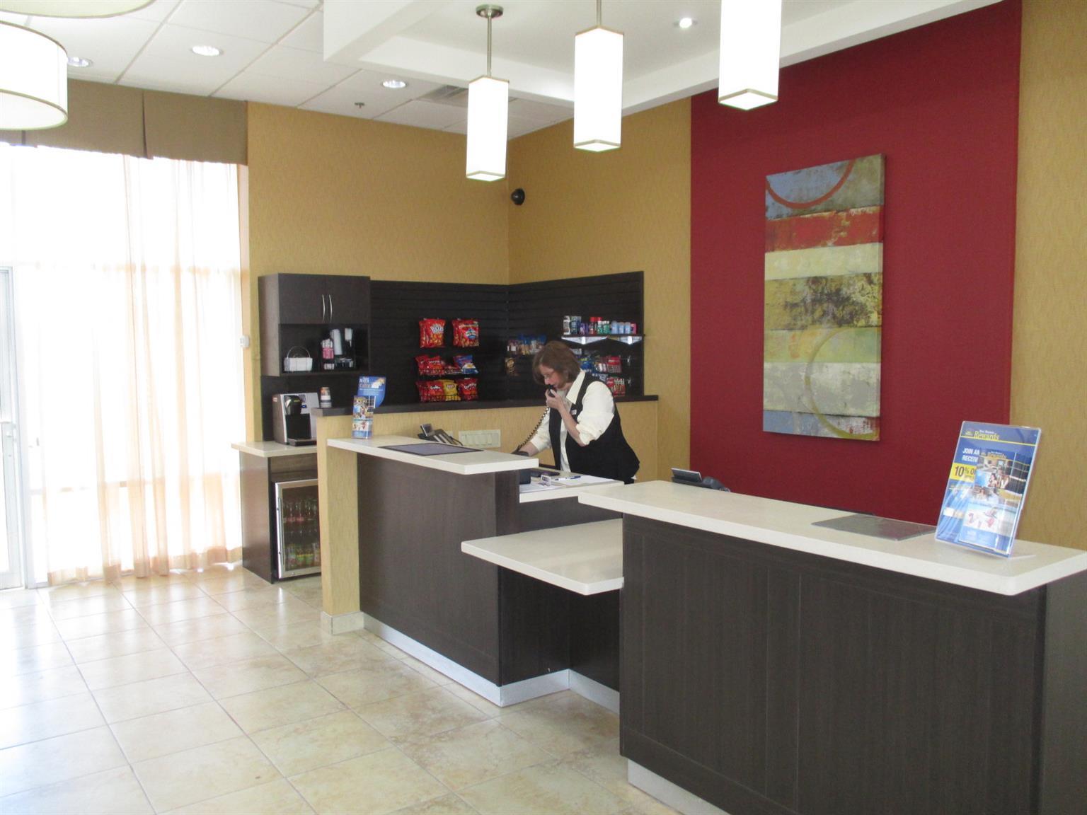 Best Western Plus Bowmanville Buitenkant foto