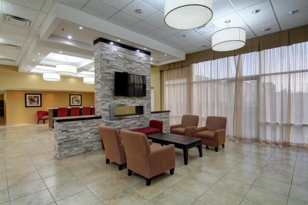 Best Western Plus Bowmanville Buitenkant foto